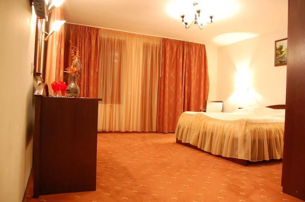 Hotel Esprit Brașov Exterior foto